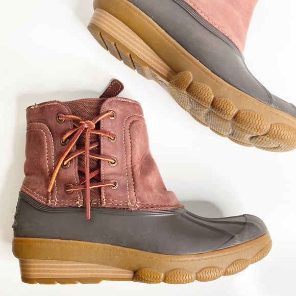 sperry saltwater wedge spray